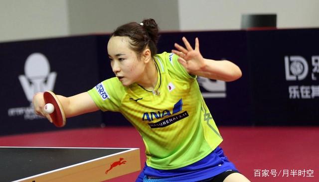 他在与穆迪 他在与穆迪