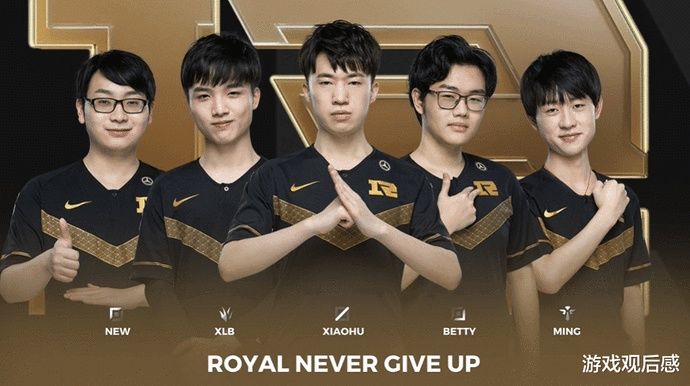 0队对阵伊 0队对阵伊