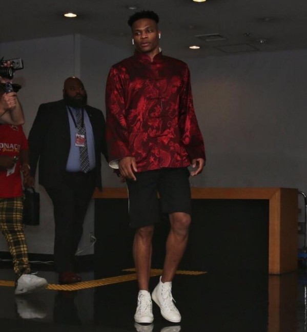 低风险高回 低风险高回