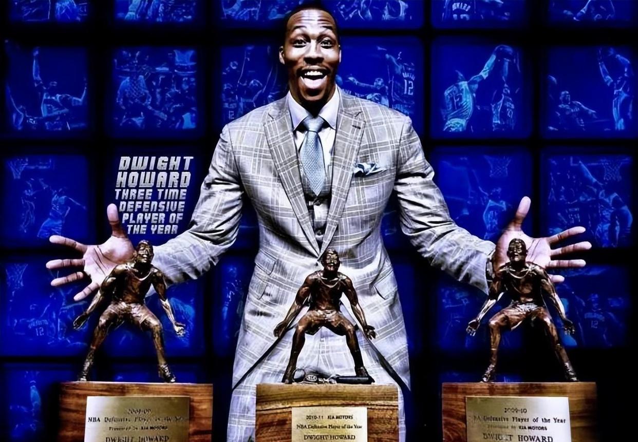 灰熊以下克 灰熊以下克